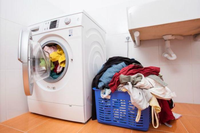 Giặt quá nhiều quần áo trong một lần giặt